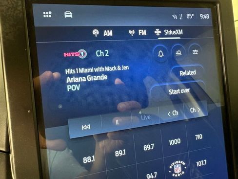 Used 2024 Ford Edge Titanium image 28