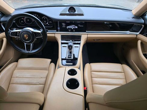 Used 2020 Porsche Panamera 4 AWD/4WD image 18