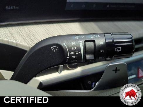 Used 2025 Hyundai Santa Fe Calligraphy FWD image 35