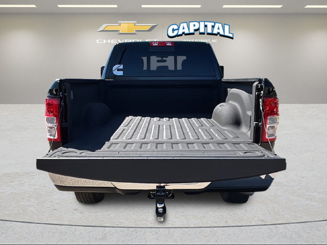 Used 2024 RAM 2500 Tradesman w/ Chrome Appearance Group AWD/4WD image 31