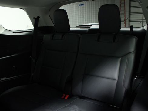 New 2026 Ford Explorer Active w/ Active Comfort Package image 14