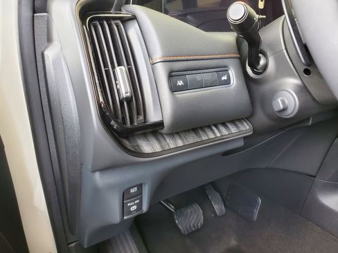 New 2025 Nissan Armada PRO-4X image 21