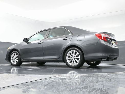 Used 2012 Toyota Camry XLE image 49