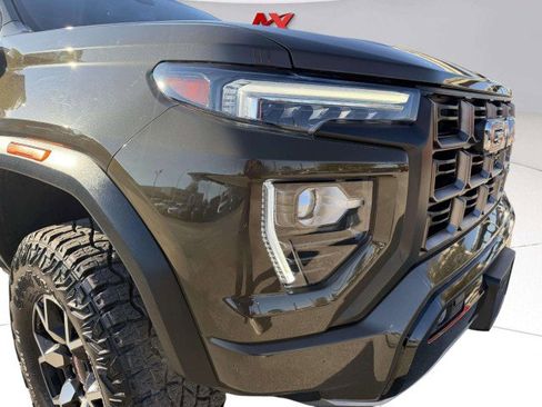 Used 2024 GMC Canyon AT4X image 11
