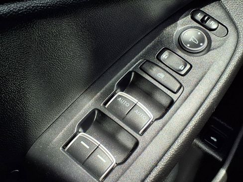 Used 2021 Honda Accord Sport image 12