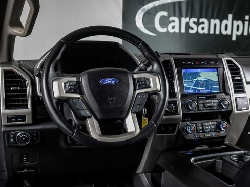 Used 2021 Ford F250 Lariat image 15