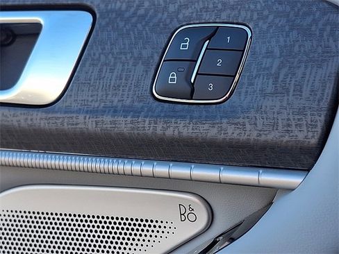 New 2026 Ford Explorer Platinum w/ LUX Leather Package image 18