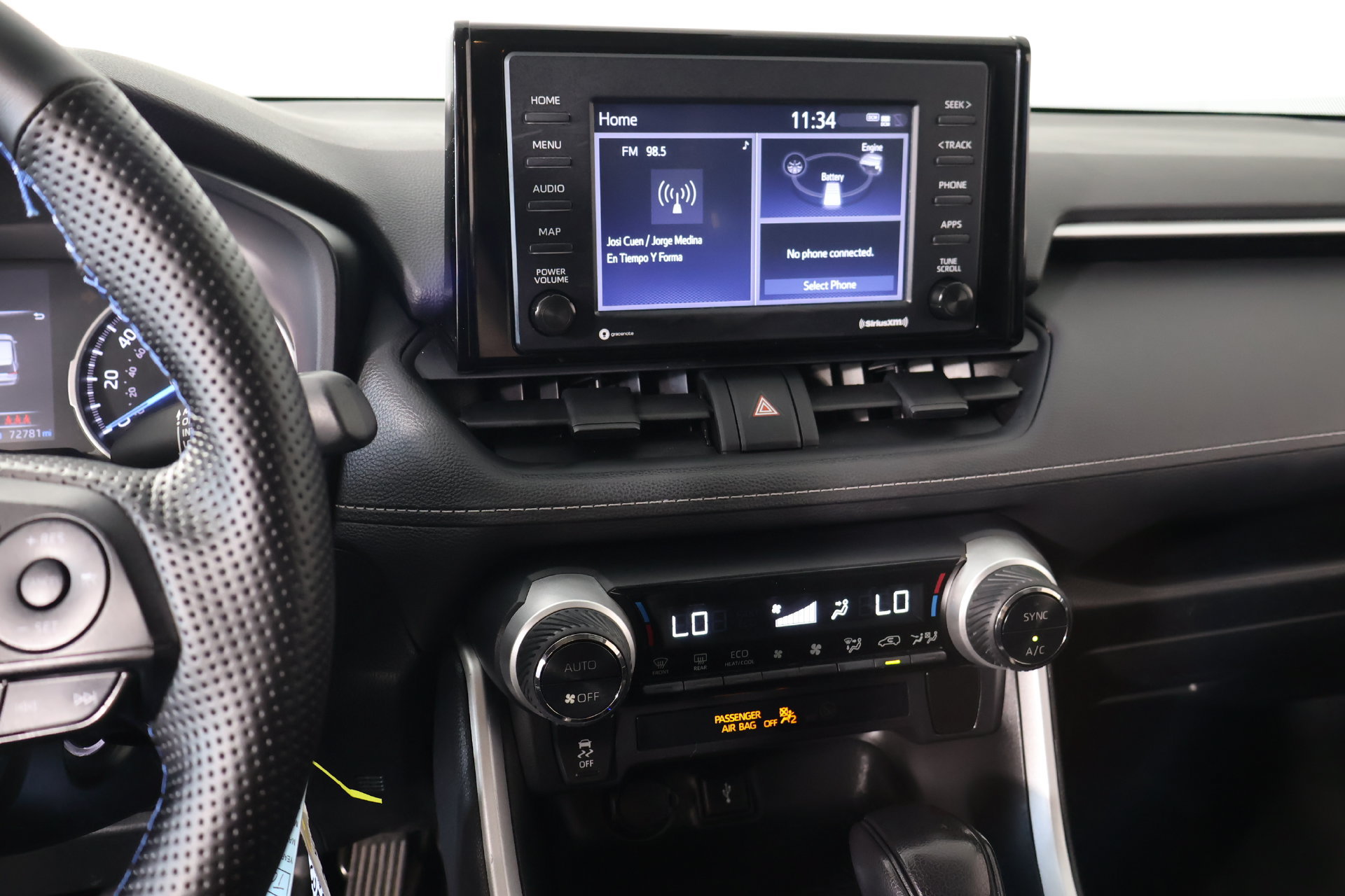 Used 2021 Toyota RAV4 LE AWD/4WD image 5
