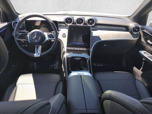 Certified 2026 Mercedes-Benz GLC 300 image 17