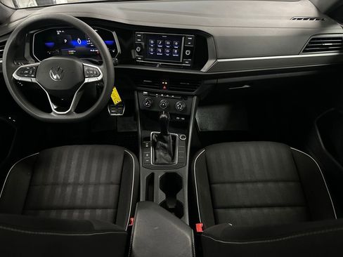 Used 2023 Volkswagen Jetta Sport FWD image 3