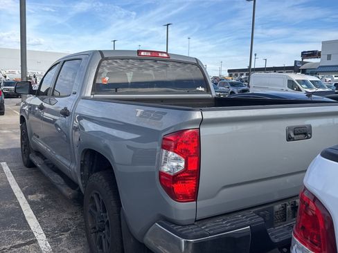 Used 2018 Toyota Tundra SR5 image 4