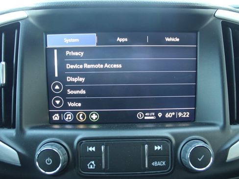 Used 2023 GMC Terrain SLT AWD/4WD image 30