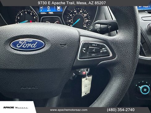 Used 2016 Ford Focus SE image 22