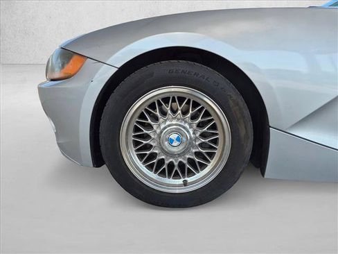 Used 2003 BMW Z4 2.5i RWD image 14