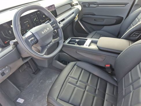 New 2026 Kia EV9 Land image 10