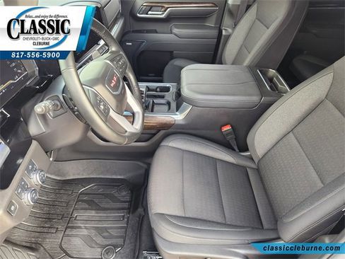 Used 2025 GMC Sierra 1500 Elevation w/ Preferred Package image 13