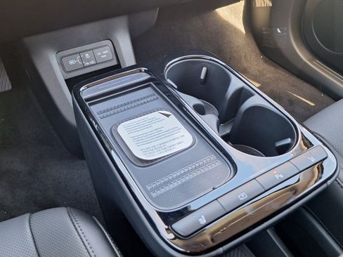 New 2026 Hyundai Ioniq 5 SEL AWD/4WD image 24