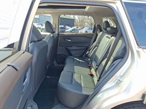 Certified 2023 Nissan Rogue SL w/ SL Premium Package image 12