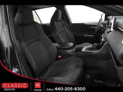 Certified 2024 Toyota RAV4 SE image 17