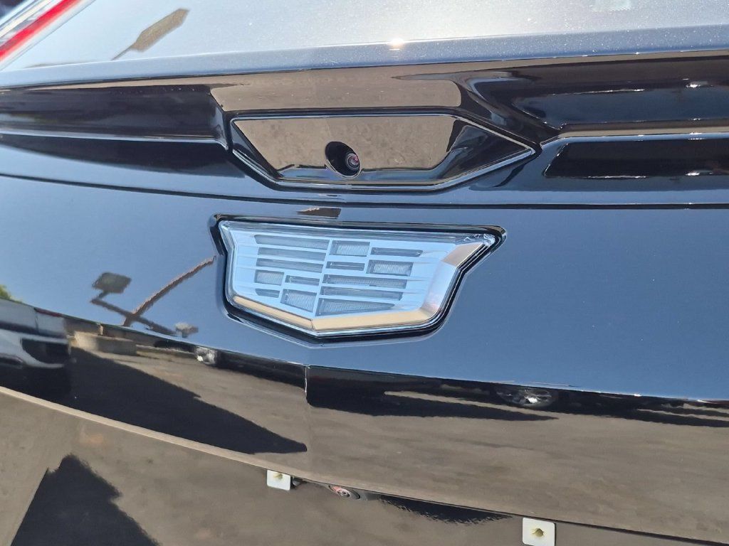 Certified 2026 Cadillac Optiq Sport 1 RWD image 30