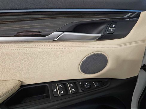 Used 2019 BMW X6 xDrive35i w/ M Sport Package image 30