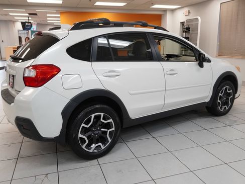 Used 2016 Subaru Crosstrek 2.0i Limited AWD/4WD image 12