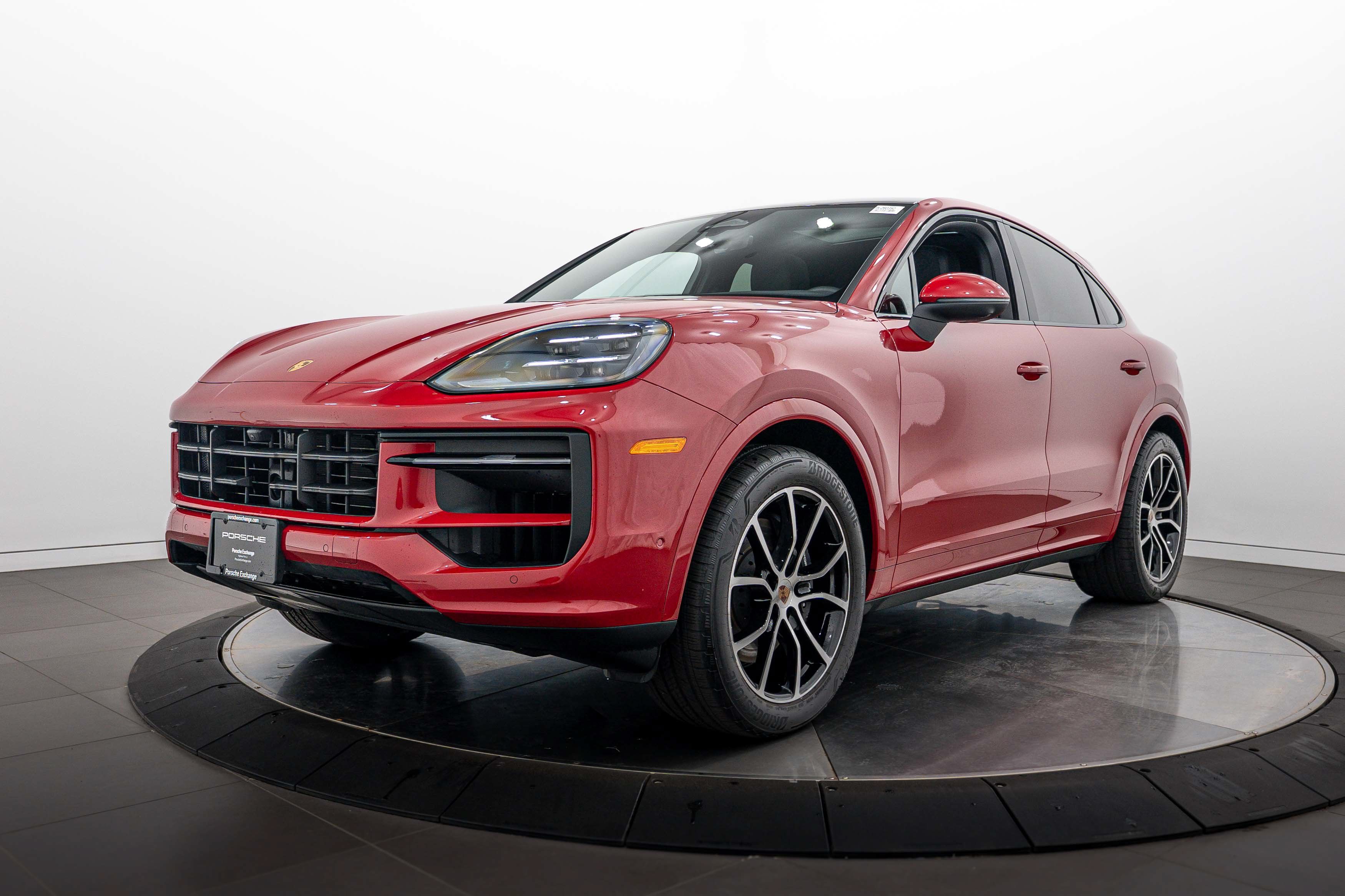 Certified 2026 Porsche Cayenne Coupe AWD/4WD image 1