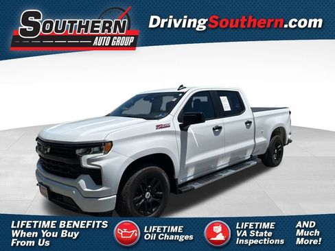 Used 2023 Chevrolet Silverado 1500 RST w/ Z71 Off-Road Package AWD/4WD image 1