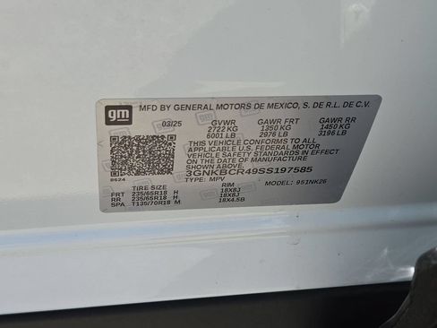 Used 2025 Chevrolet Blazer LT FWD image 35