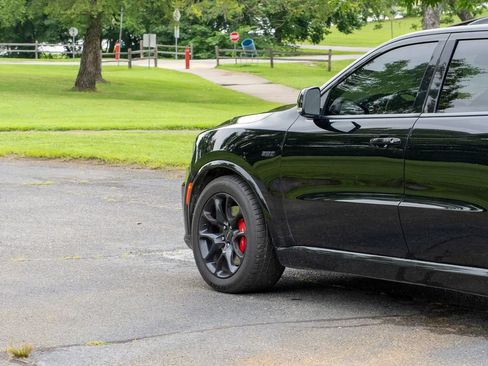 Used 2023 Dodge Durango SRT AWD/4WD image 11