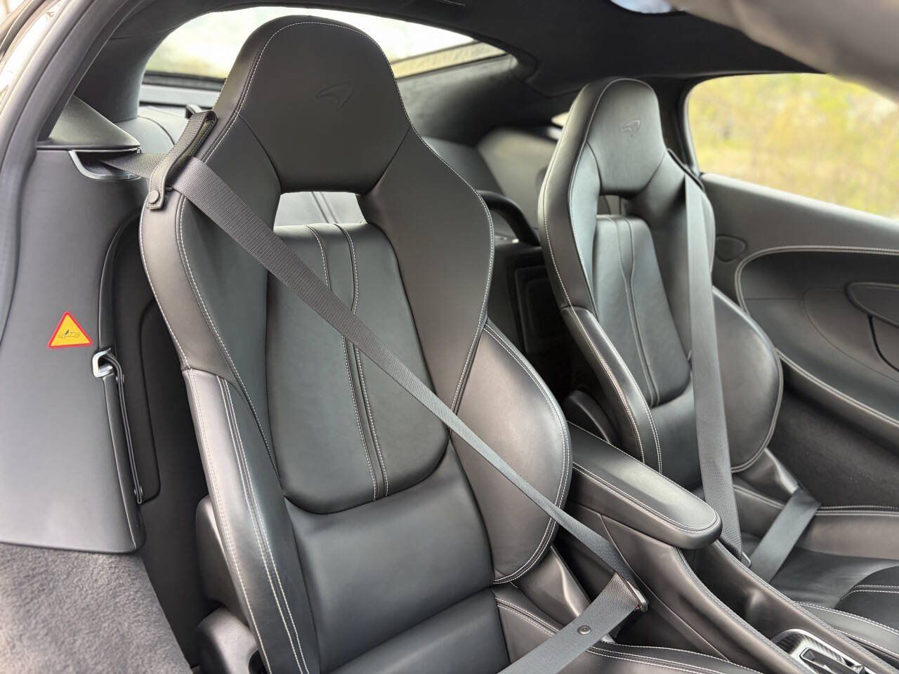 Used 2017 McLaren 570S RWD image 38