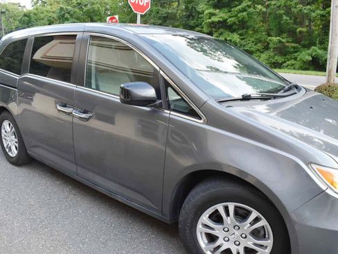Used 2013 Honda Odyssey EX image 54