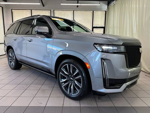 Used 2023 Cadillac Escalade Sport w/ Touring Package image 3