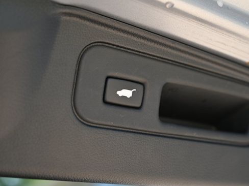Used 2023 Honda Passport EX-L image 18