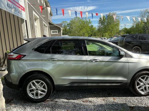 Used 2023 Ford Edge SEL w/ Convenience Package AWD/4WD image 4