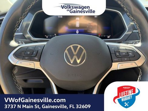 Certified 2024 Volkswagen Tiguan S image 21
