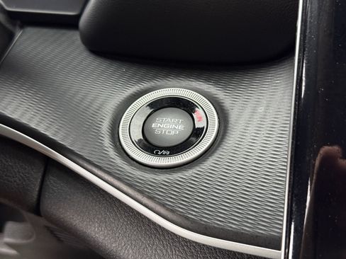 Used 2023 Jeep Grand Cherokee L Laredo RWD image 24