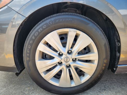 Used 2024 Nissan Sentra S FWD image 7