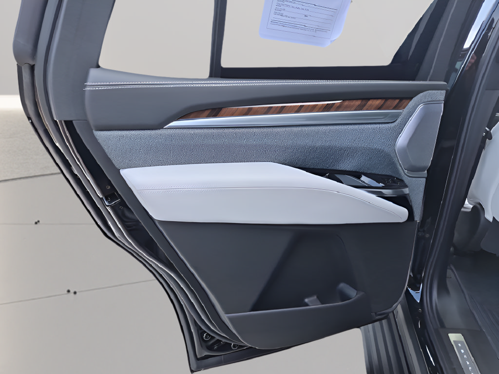 Certified 2026 Cadillac Escalade Platinum Sport w/ LPO, Floor Liner Package AWD/4WD image 41