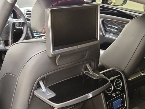 Used 2015 Bentley Flying Spur V8 image 23