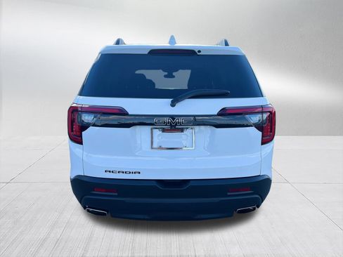 Used 2023 GMC Acadia SLE w/ Driver Convenience Package image 6