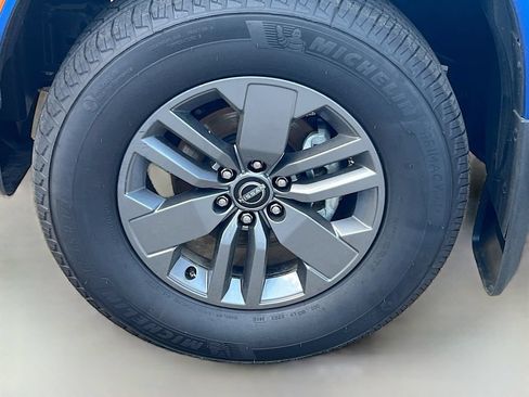 Used 2026 Nissan Frontier SV w/ SV Convenience Package AWD/4WD image 21