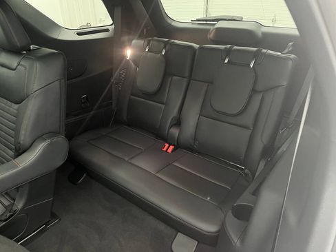 New 2026 Ford Explorer ST-Line w/ ST-Line Street Pack AWD/4WD image 34