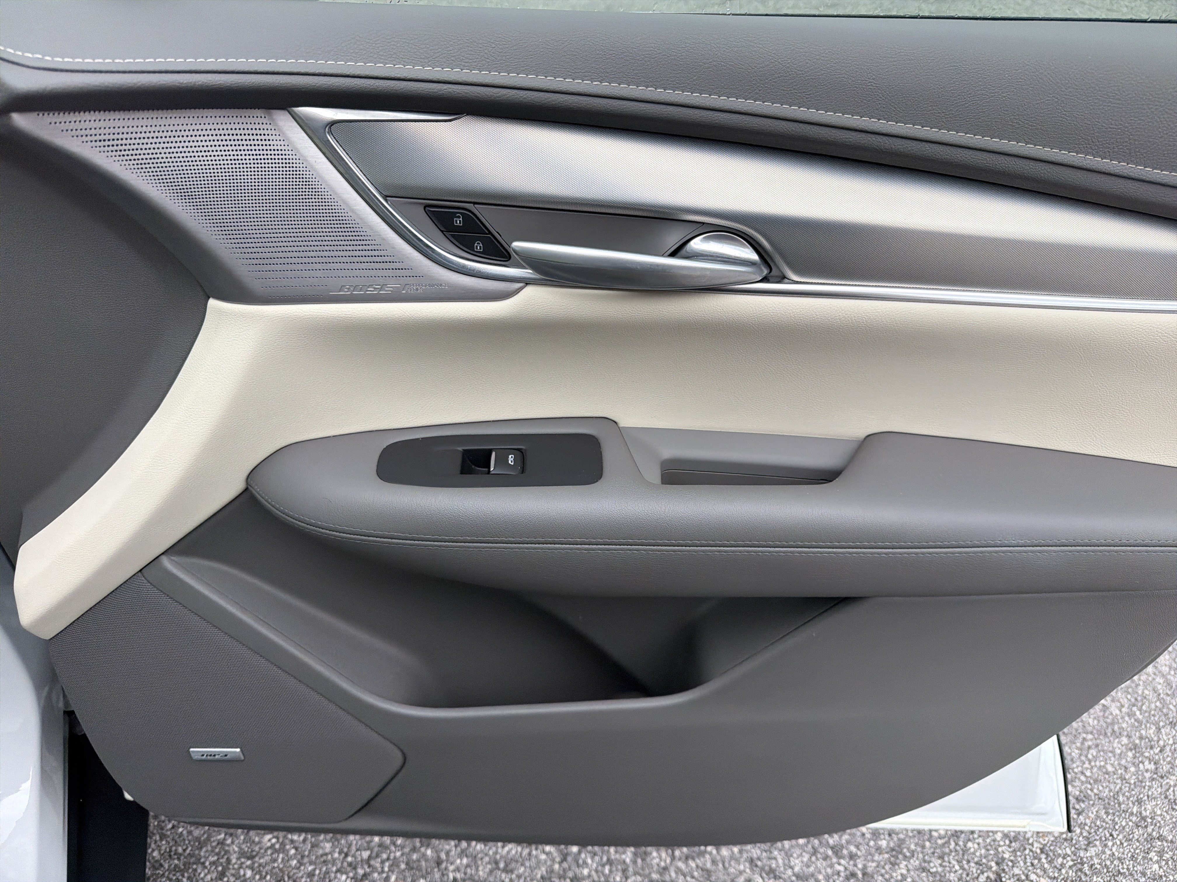 Used 2021 Cadillac XT5 Premium Luxury FWD image 15