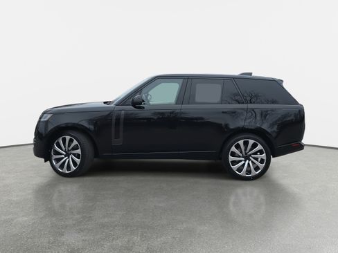 New 2026 Land Rover Range Rover SE image 8