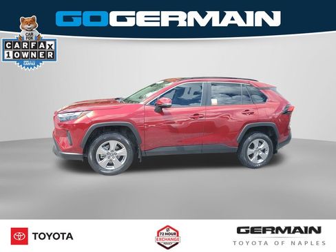 Used 2025 Toyota RAV4 XLE w/ Convenience Package FWD image 12