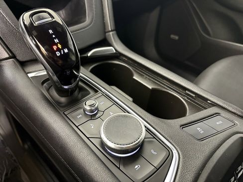 Used 2024 Cadillac XT6 Premium Luxury image 34