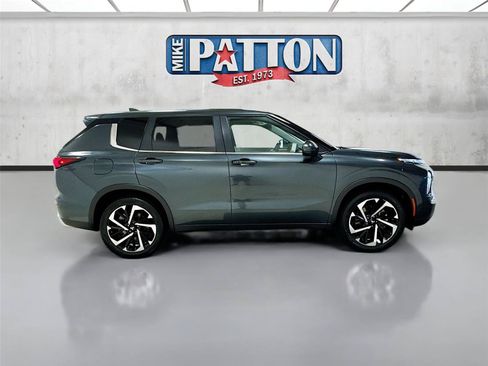 Used 2024 Mitsubishi Outlander SE Black Edition AWD/4WD image 8