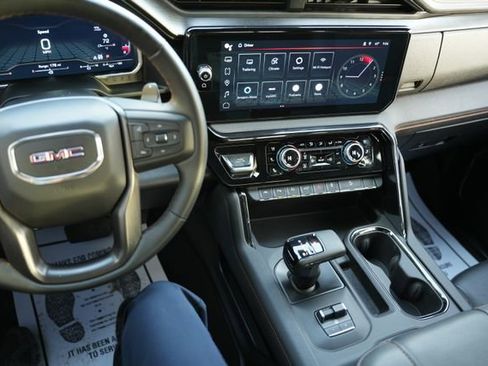 Used 2024 GMC Sierra 1500 AT4 w/ Technology Package image 23