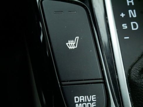 Certified 2023 Kia Soul EX FWD image 36